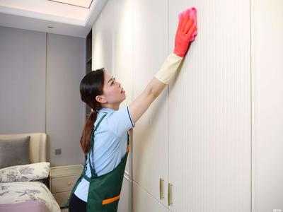 保潔、空調清洗上門服務、公司保潔、油煙機清洗、開荒保潔、擦玻璃、窗簾清洗