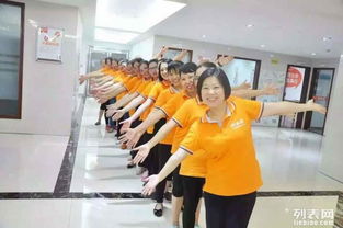 深圳好來(lái)屋家政 專(zhuān)業(yè)家居保潔，讓您放心托付